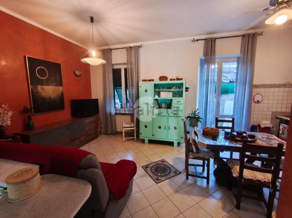 appartamento in vendita a Genova in zona Certosa