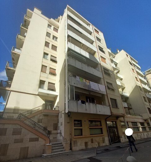 appartamento in vendita a Genova in zona Sampierdarena