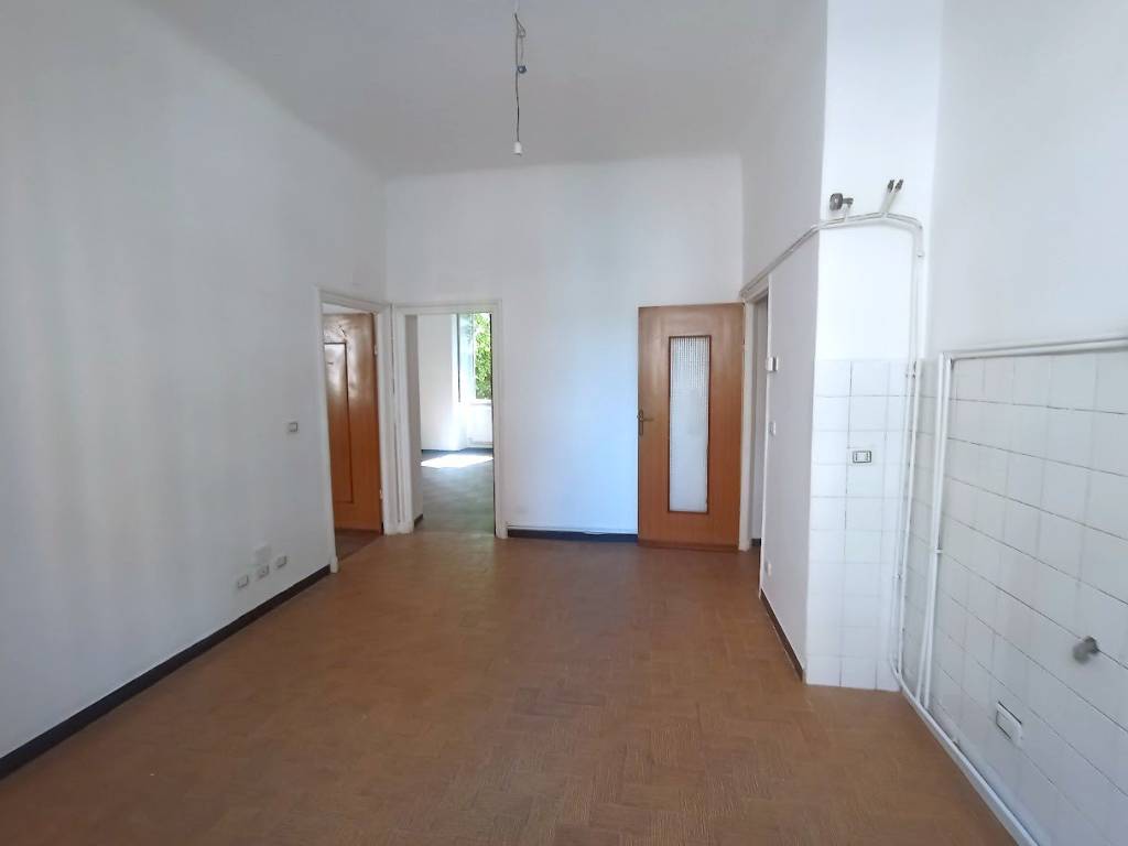 appartamento in vendita a Genova in zona Sampierdarena