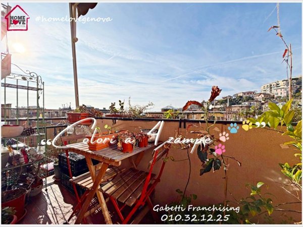 appartamento in vendita a Genova in zona Castelletto