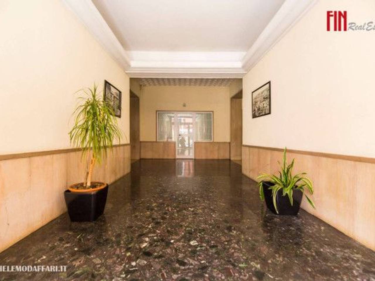 appartamento in vendita a Genova in zona Sturla