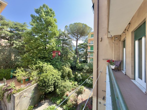 appartamento in vendita a Genova in zona Albaro