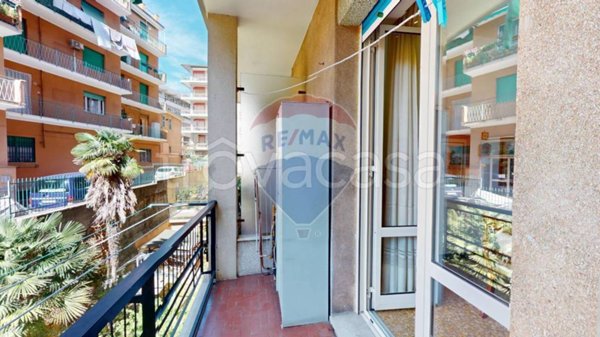 appartamento in vendita a Genova in zona Sestri Ponente