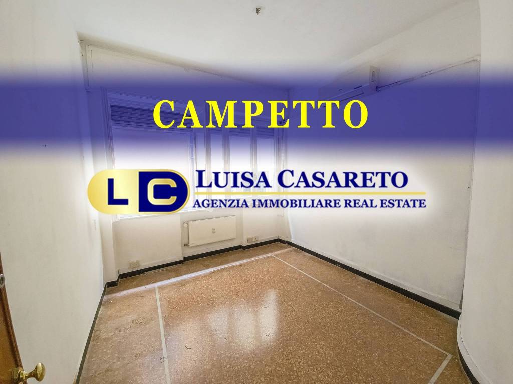 ufficio in vendita a Genova in zona Centro Storico