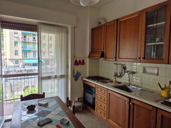 appartamento in vendita a Genova in zona Molassana