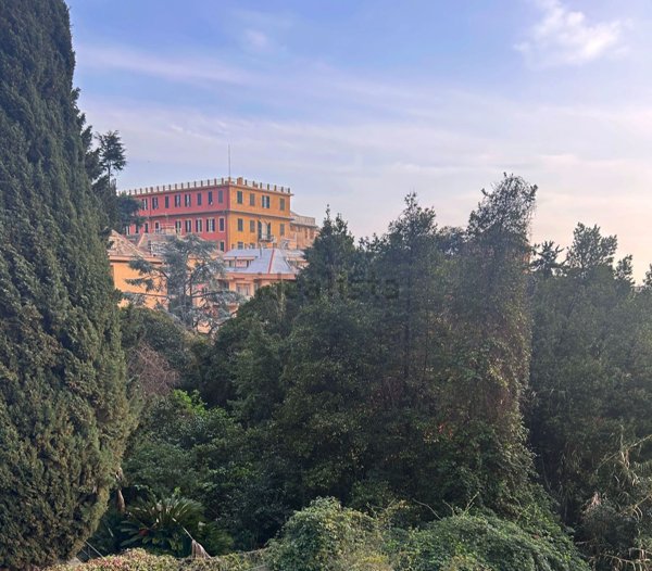 appartamento in vendita a Genova in zona Albaro