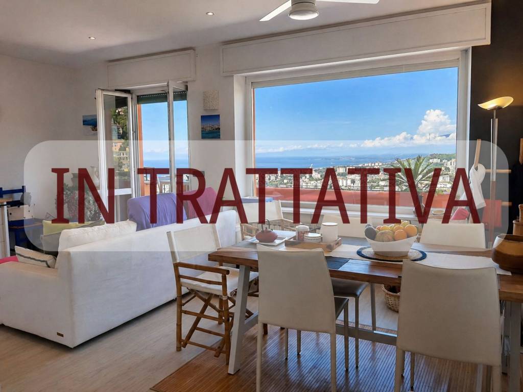 appartamento in vendita a Genova in zona Castelletto