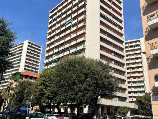 appartamento in vendita a Genova in zona Pegli
