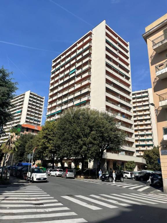 appartamento in vendita a Genova in zona Pegli