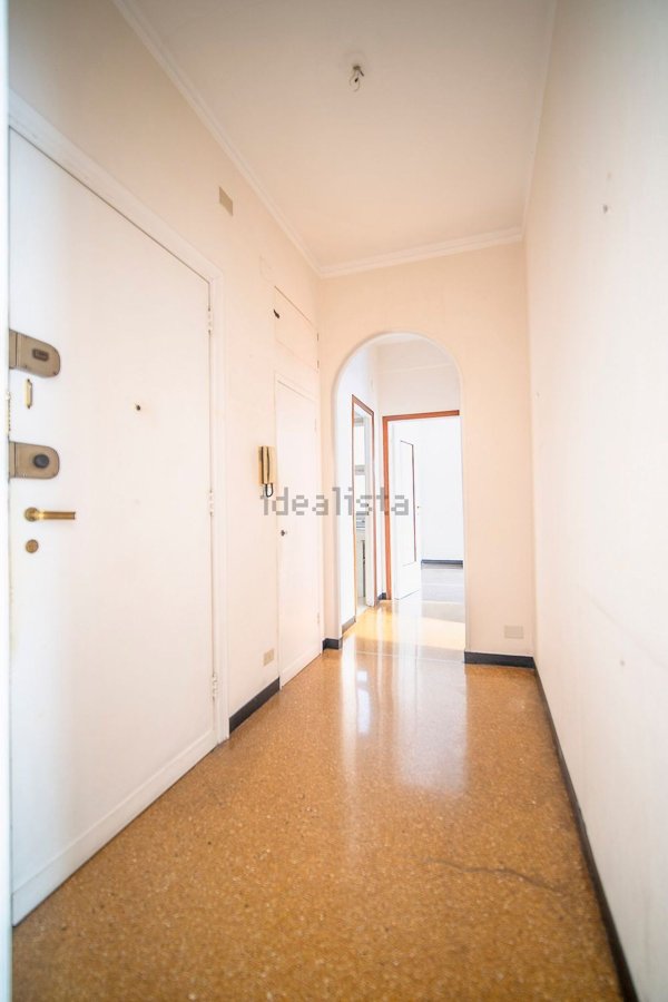 appartamento in vendita a Genova in zona Marassi