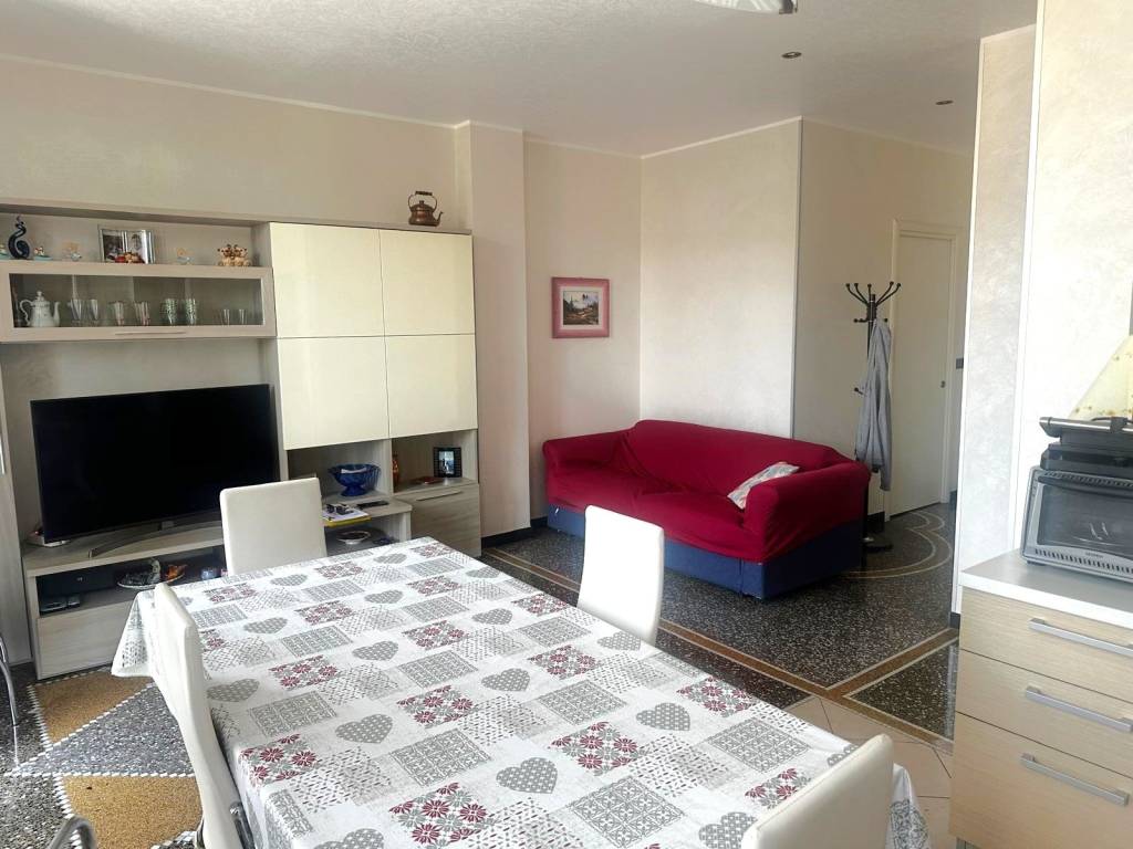 appartamento in vendita a Genova in zona Marassi