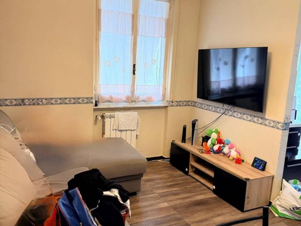 appartamento in vendita a Genova in zona Sestri Ponente