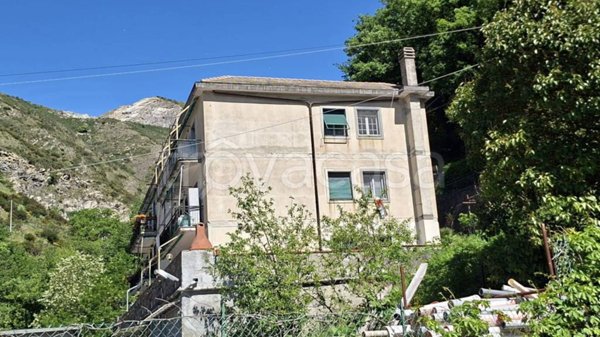 appartamento in vendita a Genova in zona San Desiderio