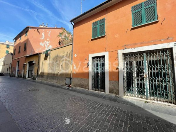 appartamento in vendita a Genova in zona Palmaro / Pra'