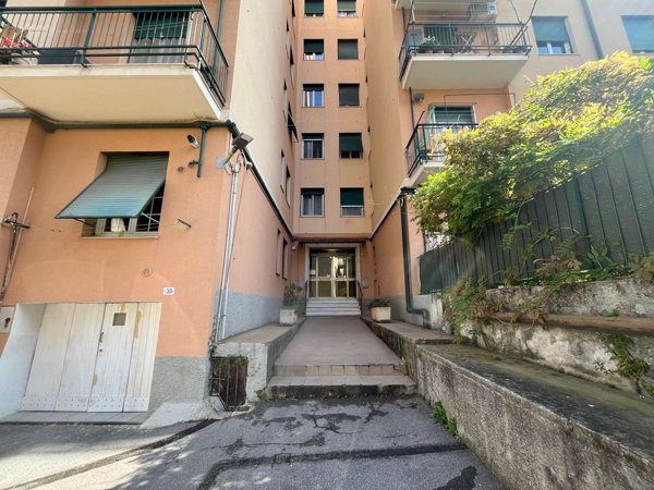 appartamento in vendita a Genova in zona Cornigliano