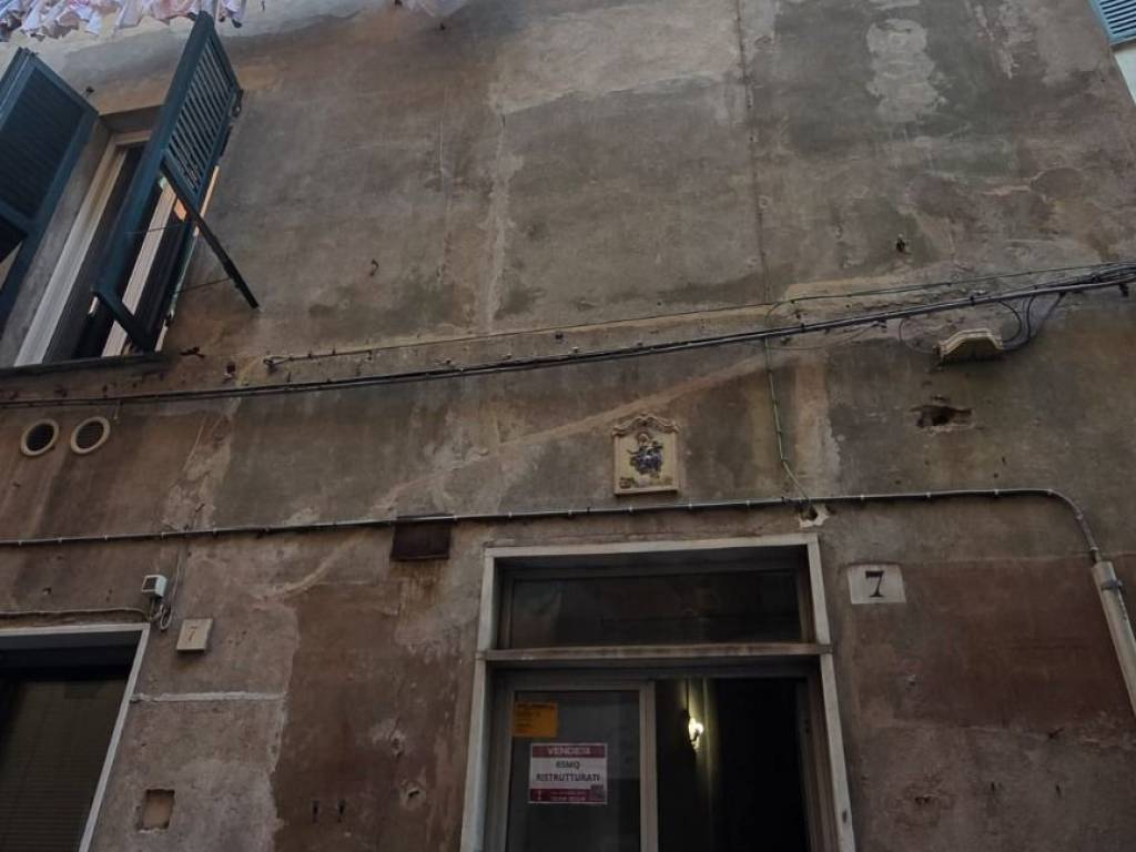 appartamento in vendita a Genova in zona Voltri