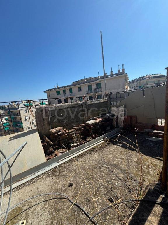 appartamento in vendita a Genova