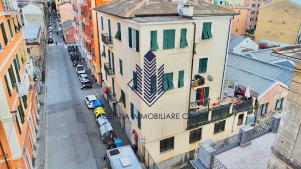 appartamento in vendita a Genova in zona Sestri Ponente