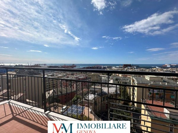appartamento in vendita a Genova in zona Cornigliano