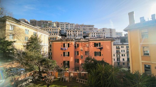 appartamento in vendita a Genova in zona Oregina