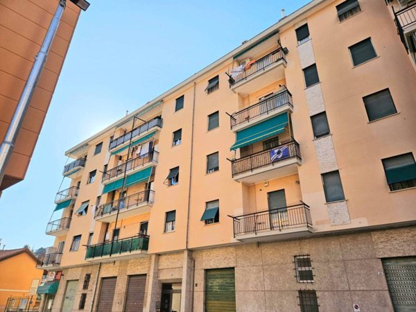 appartamento in vendita a Genova in zona Molassana