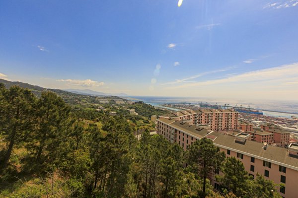 appartamento in vendita a Genova in zona Voltri