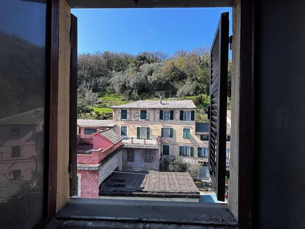 appartamento in vendita a Genova in zona Staglieno