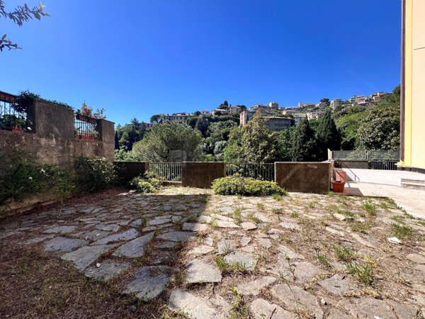 appartamento in vendita a Genova in zona Albaro