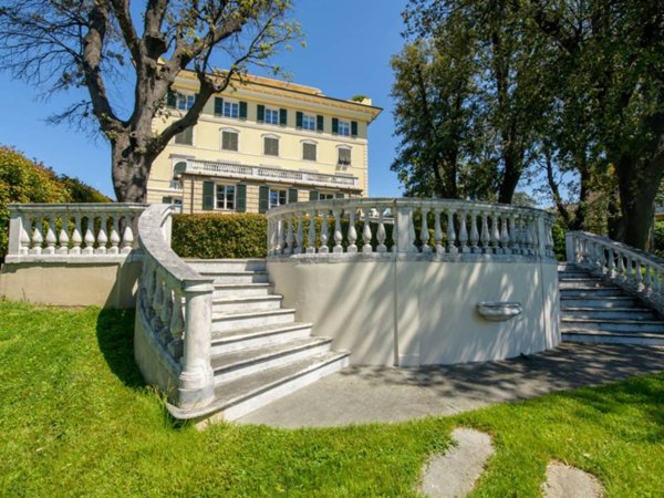 appartamento in vendita a Genova in zona Albaro