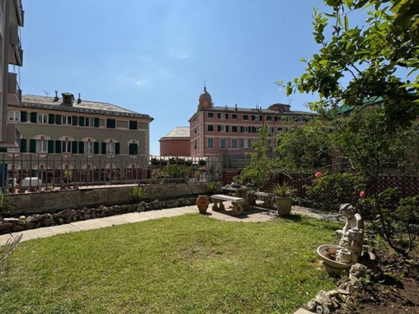 appartamento in vendita a Genova in zona Nervi