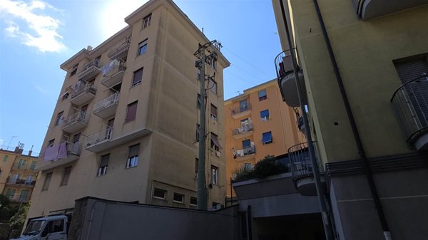 appartamento in vendita a Genova in zona Bolzaneto