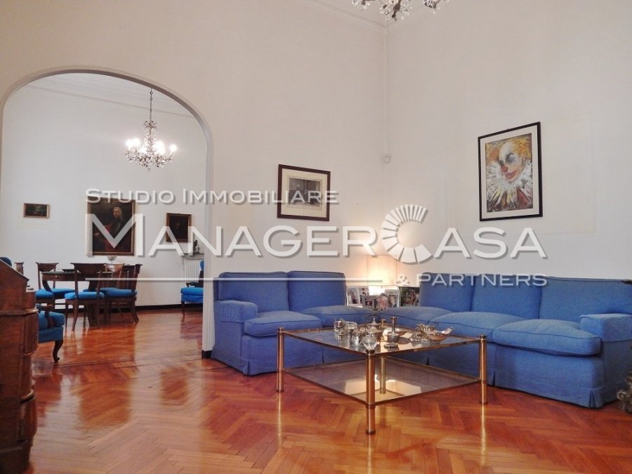 appartamento in vendita a Genova in zona Lagaccio / Granarolo
