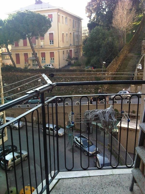 appartamento in vendita a Genova in zona Sampierdarena