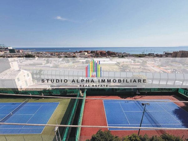 appartamento in vendita a Genova in zona Palmaro / Pra'