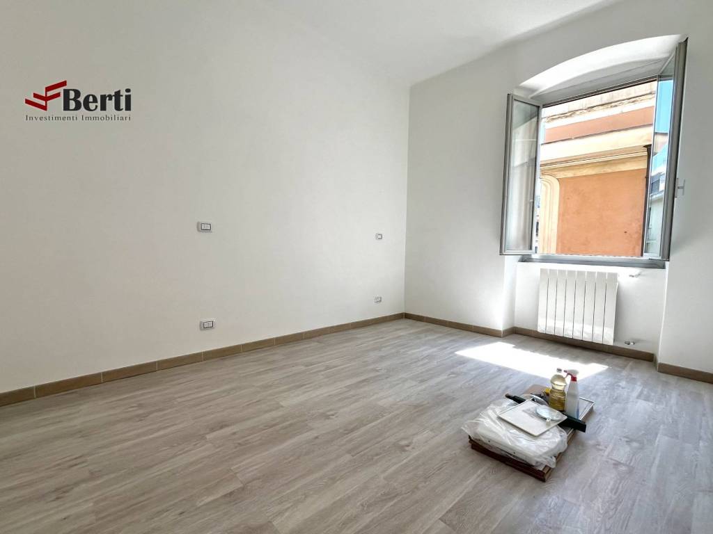 appartamento in vendita a Genova in zona Rivarolo