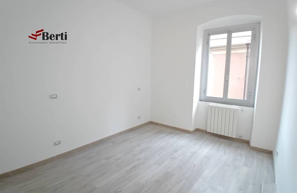 appartamento in vendita a Genova in zona Rivarolo