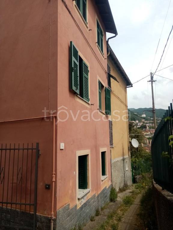 casa indipendente in vendita a Genova in zona Struppa