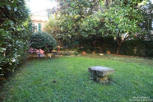 appartamento in vendita a Genova in zona Sturla