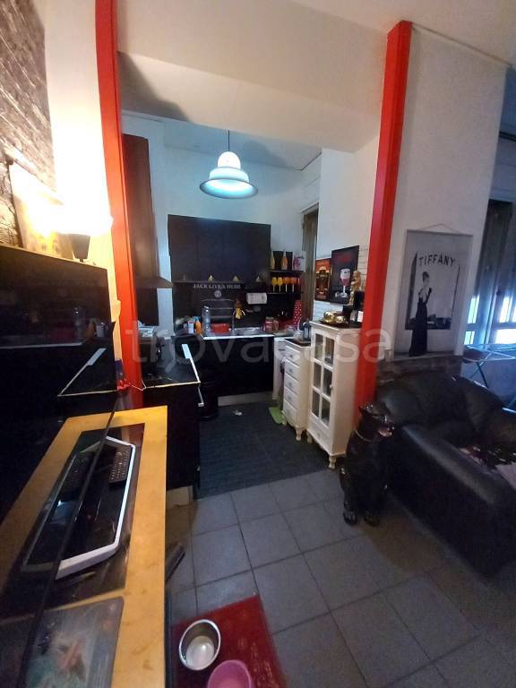 appartamento in vendita a Genova in zona Sampierdarena