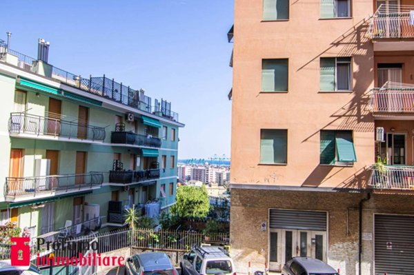 appartamento in vendita a Genova in zona Palmaro / Pra'
