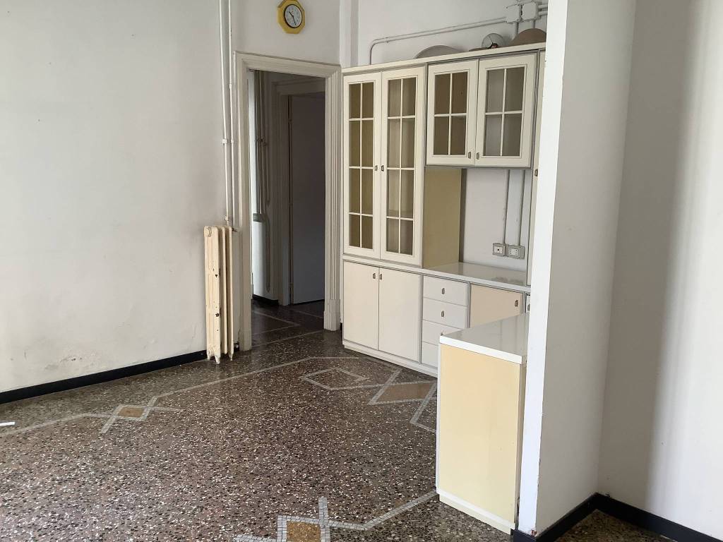 appartamento in vendita a Genova in zona Cornigliano