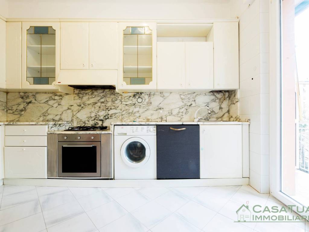 appartamento in vendita a Genova in zona Marassi