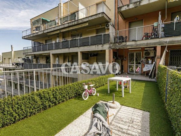 appartamento in vendita a Genova in zona Rivarolo