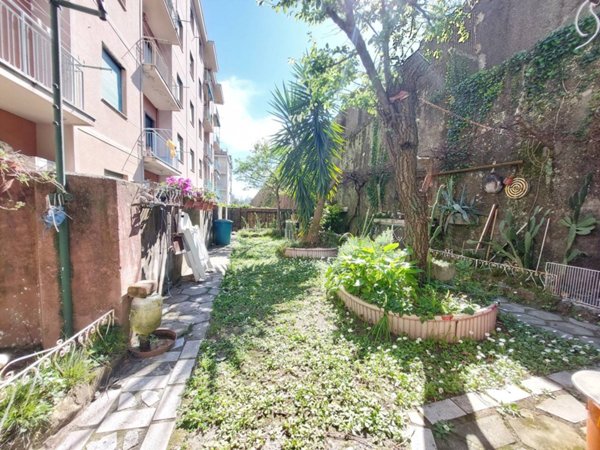 appartamento in vendita a Genova in zona Sampierdarena