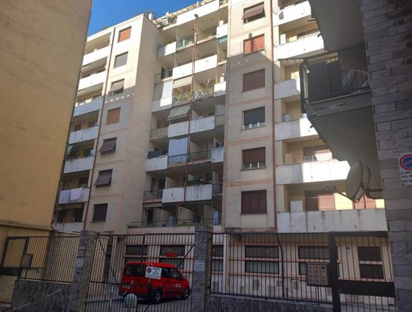 appartamento in vendita a Genova in zona Sampierdarena