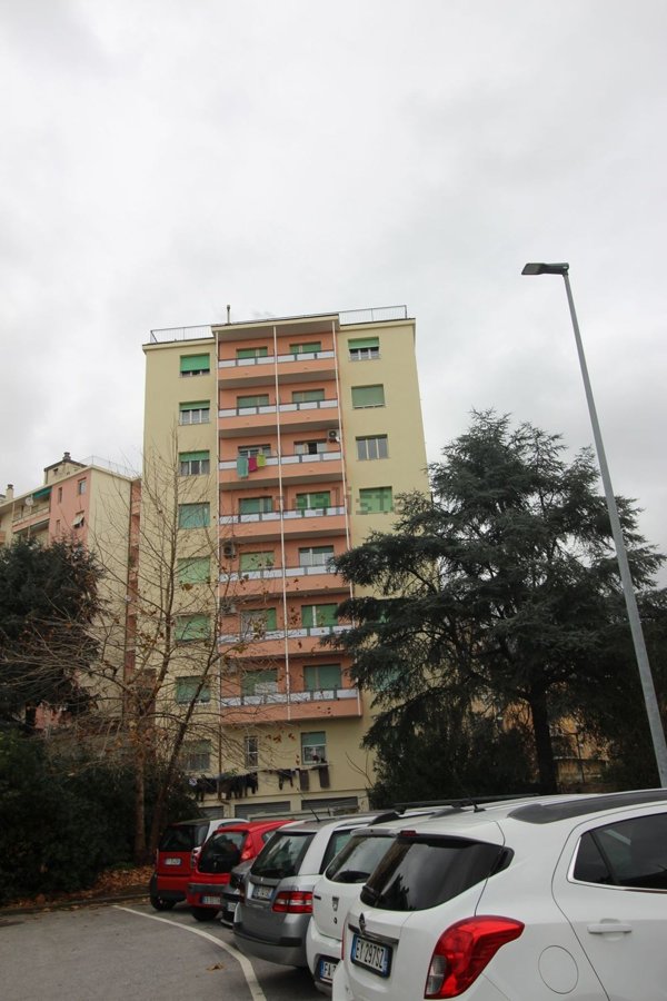 appartamento in vendita a Genova in zona Palmaro / Pra'