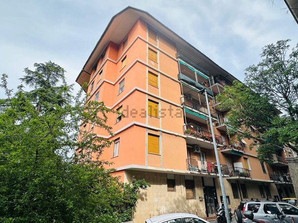 appartamento in vendita a Genova in zona Marassi