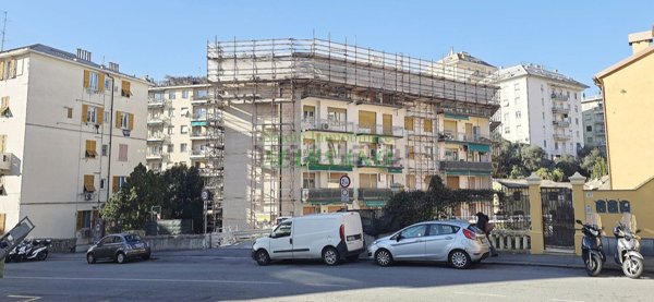 appartamento in vendita a Genova in zona Sturla