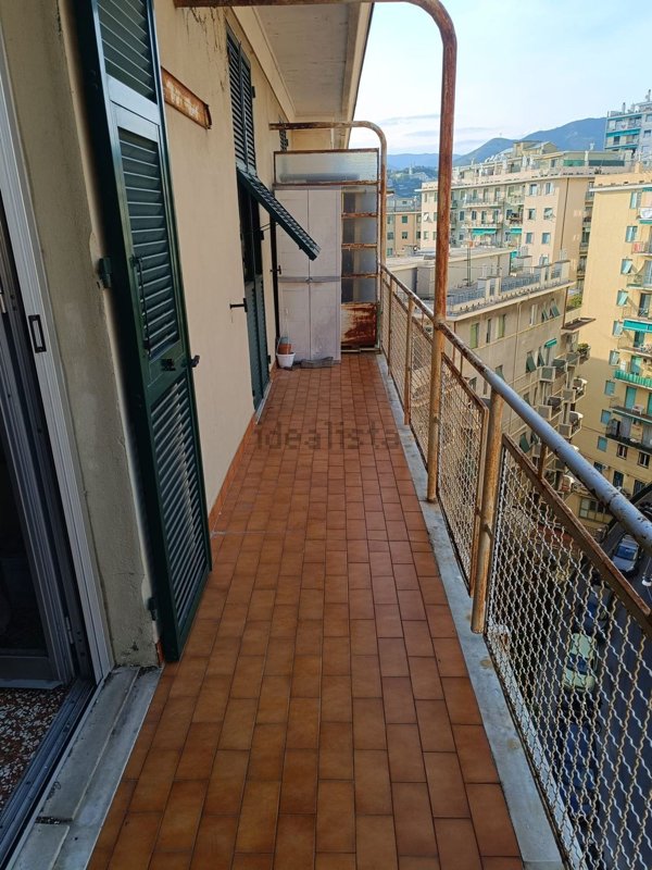 appartamento in vendita a Genova in zona Sampierdarena