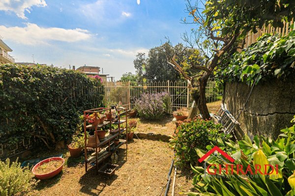 appartamento in vendita a Genova in zona Pegli